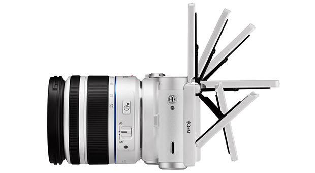 Samsung NX300M smart camera